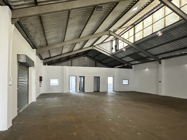 To Let Commercial Property for Rent in Ottery Western Cape
